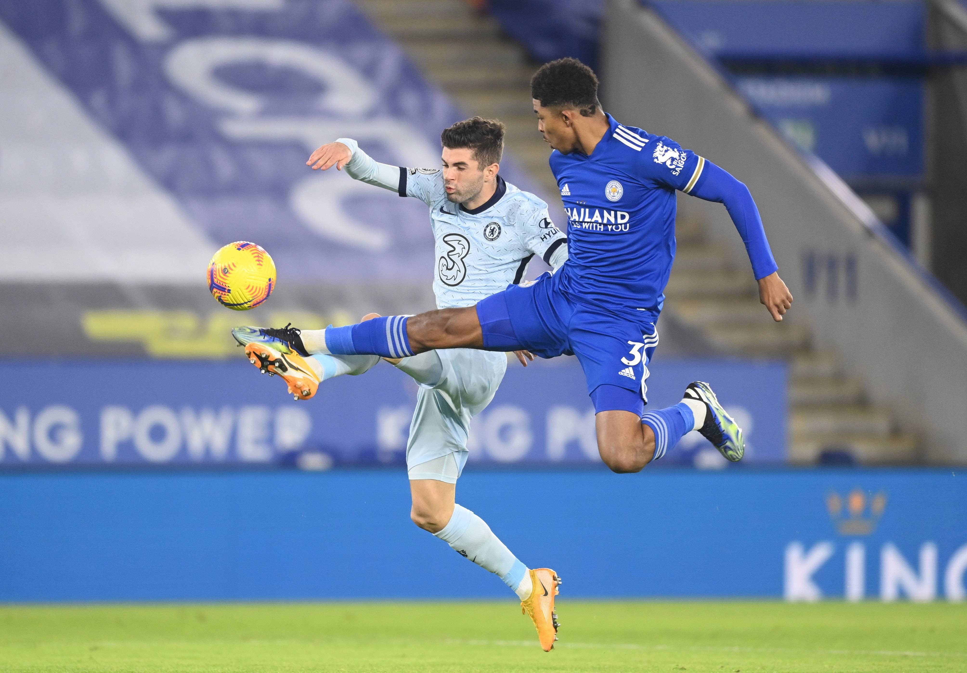 相较之下 相较之下